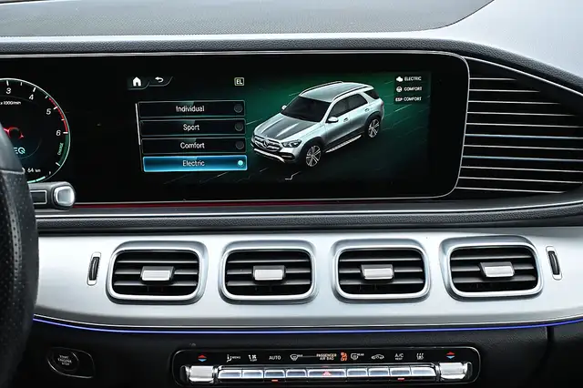 Mercedes-Benz GLE 350 de PHEV 4Matic Aut. AMG 21", ACC, Panorama, 360... Ansicht 21