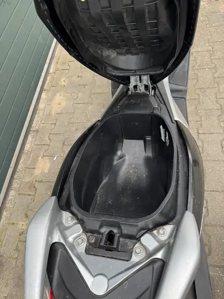 Yamaha NMAX 125 - foto 8