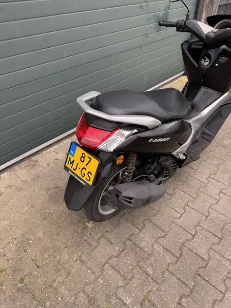Yamaha NMAX 125 - foto 7