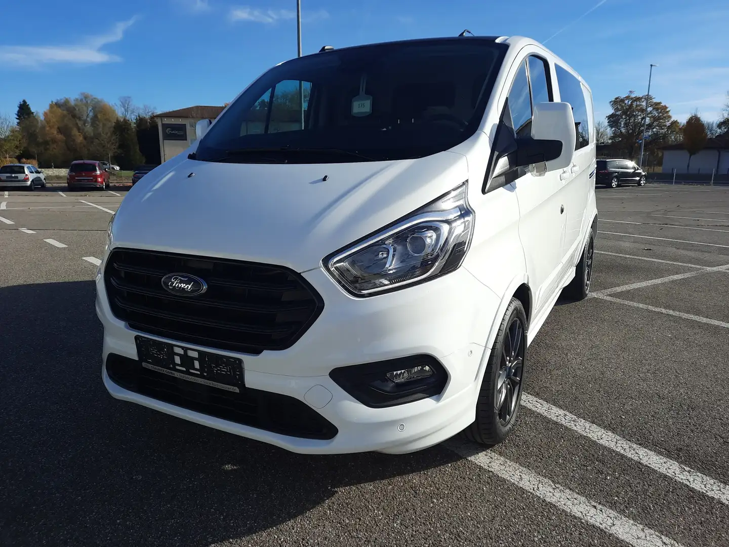 Ford Transit Custom Kasten Sport 2.0 TDCI 290 L1 Wit - 2