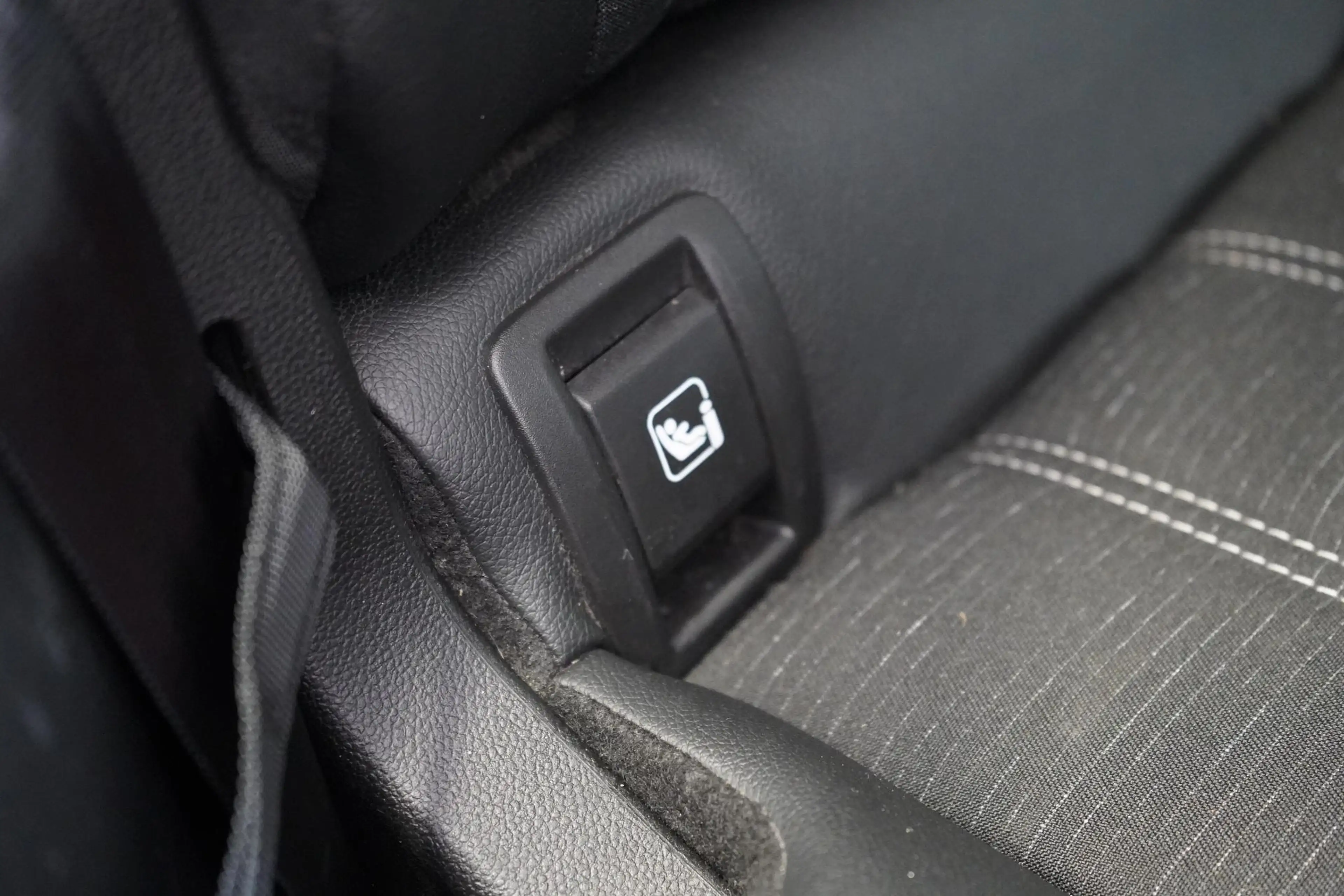 Renault Austral 1.2 E-Tech full hybrid 200 techno | Navigatie | Ca — photo 26