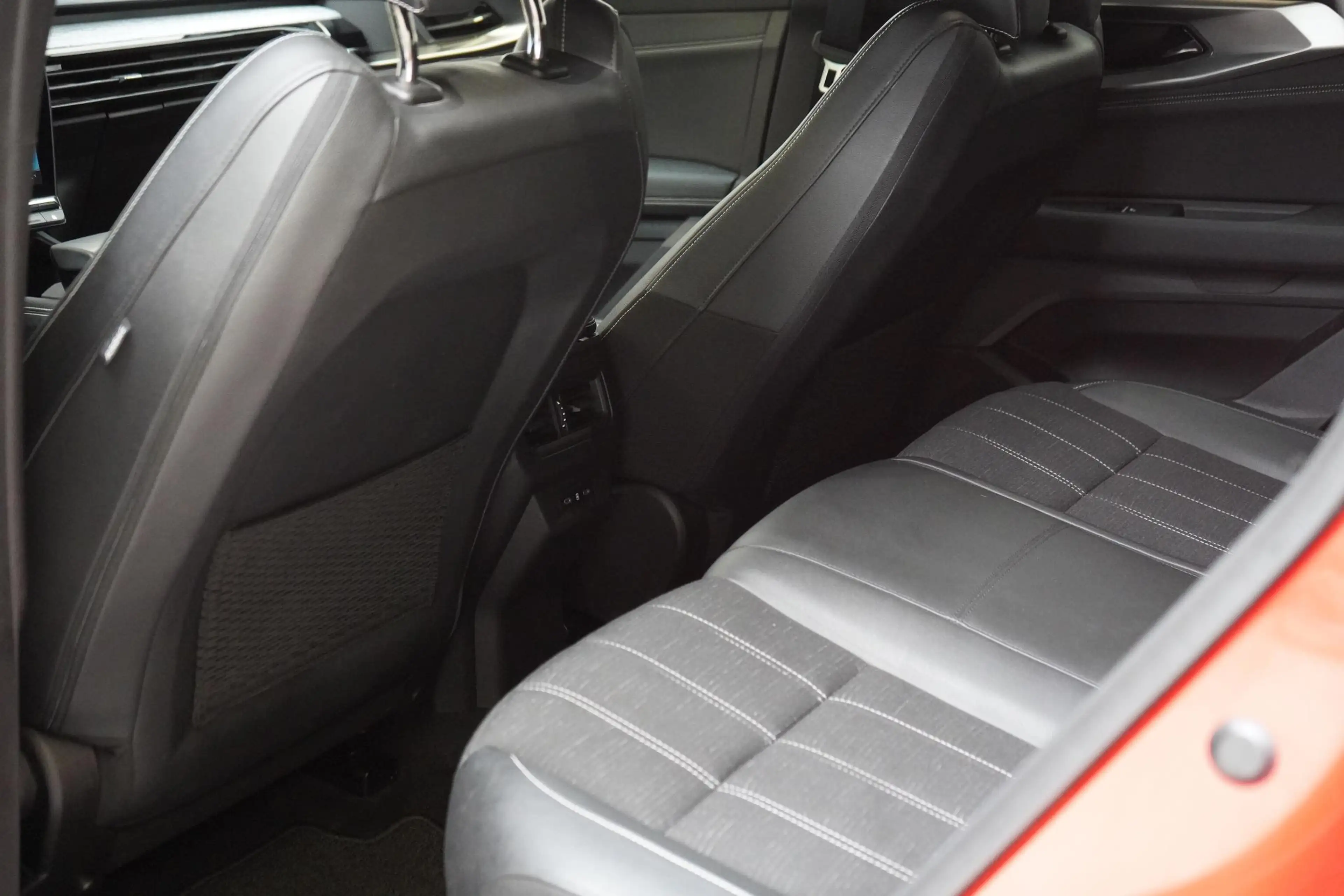 Renault Austral 1.2 E-Tech full hybrid 200 techno | Navigatie | Ca — photo 17