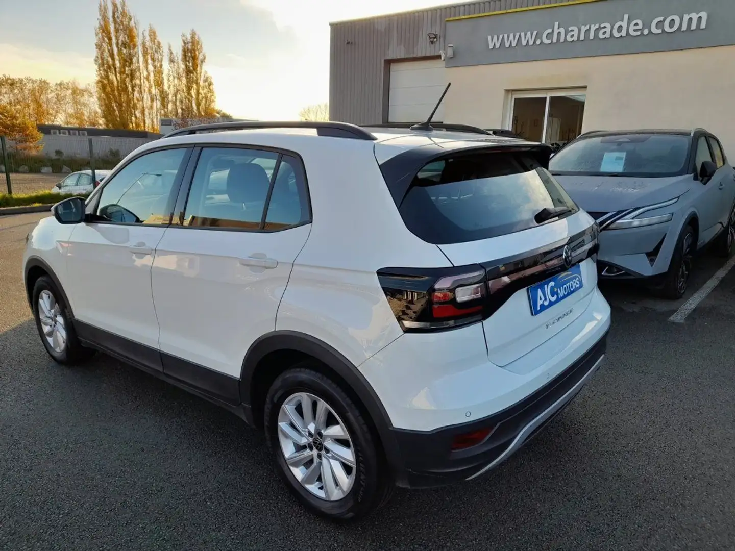 Volkswagen T-Cross 1.0 TSI 95CH LIFE TECH Blanc - 2