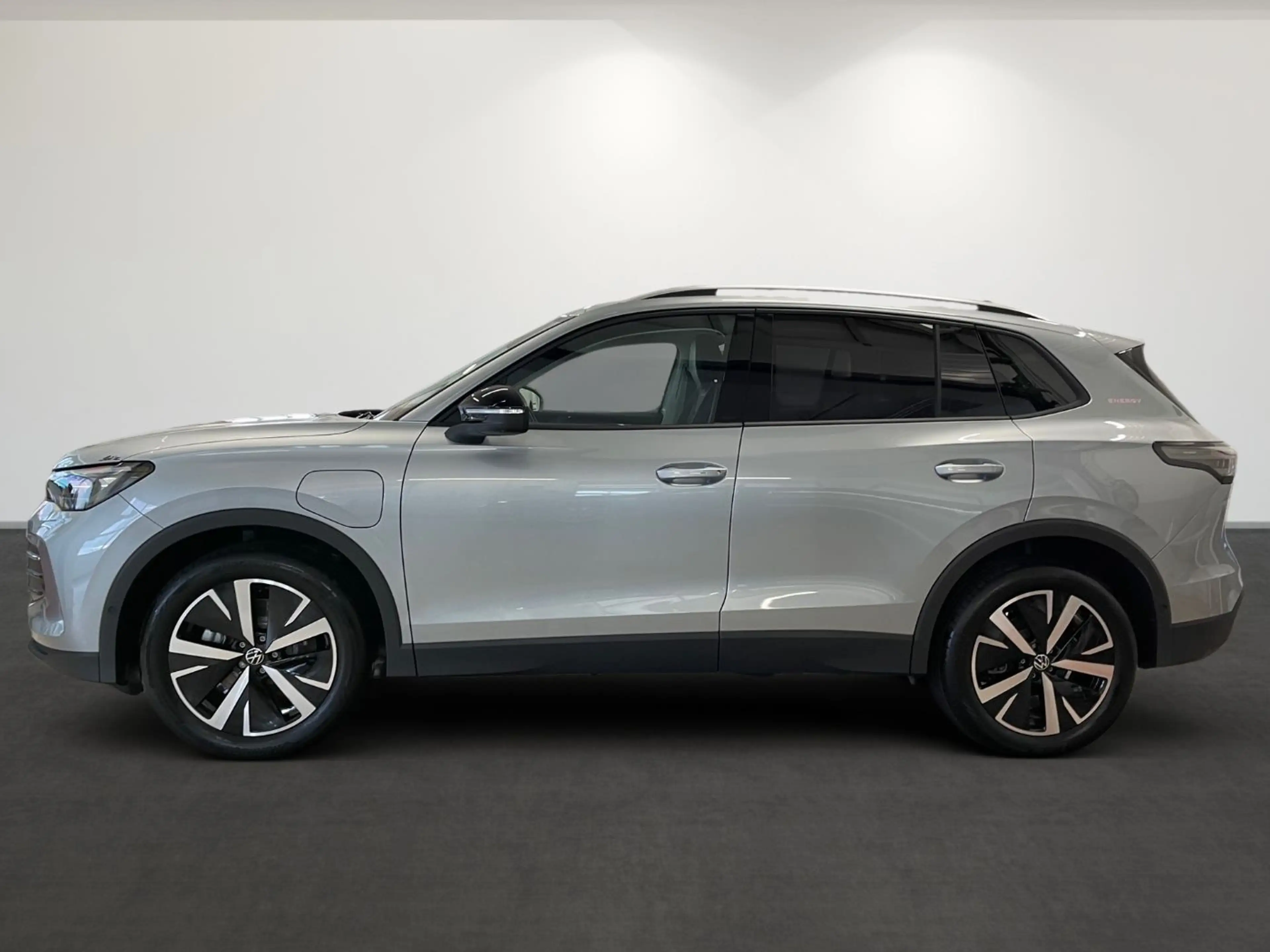 Volkswagen Tiguan 1.5 TSI eHybrid Energy *AHK*NAVI*KAMERA* — photo 7