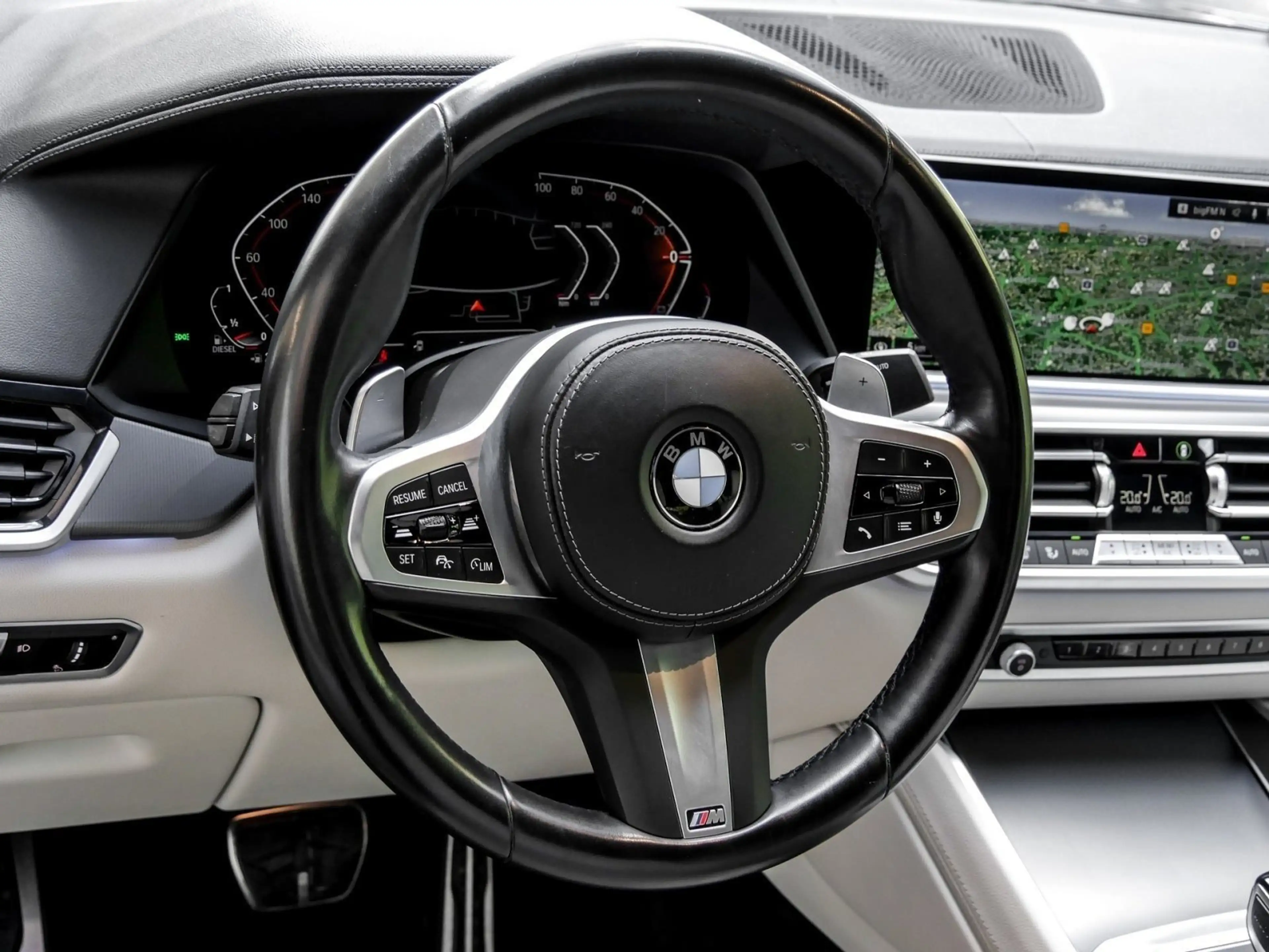 BMW X6 xDrive30d M Sport HUD ACC AHK NAVI LED Laser — photo 9