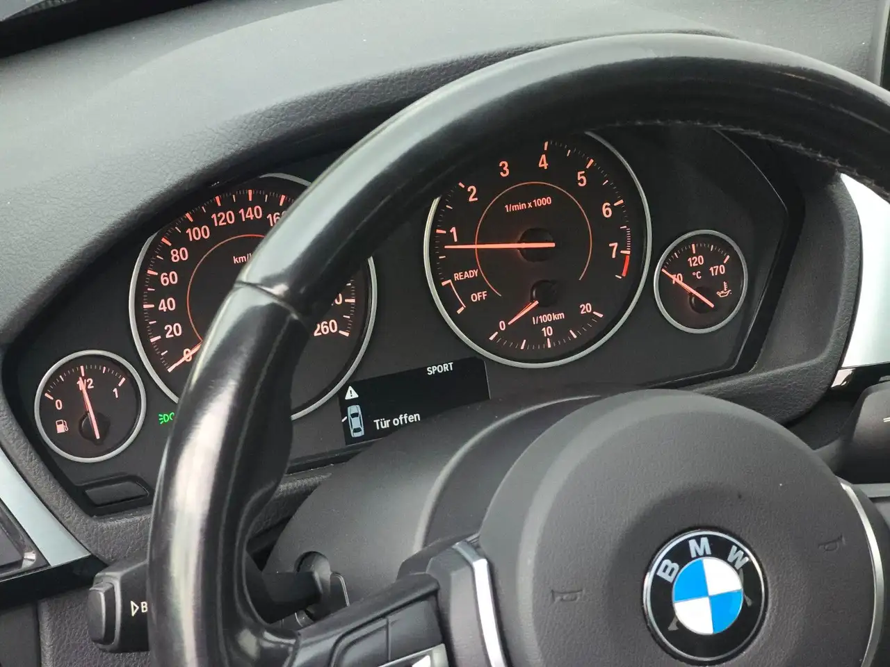 BMW 328I GRAN TURISMO M SPORT 245ch - CUIR DAKOTA - GPS - SIÈGES CHAUFFANTS - PDC AVANT/ARRIÈRE - SUSPENSION SPORT