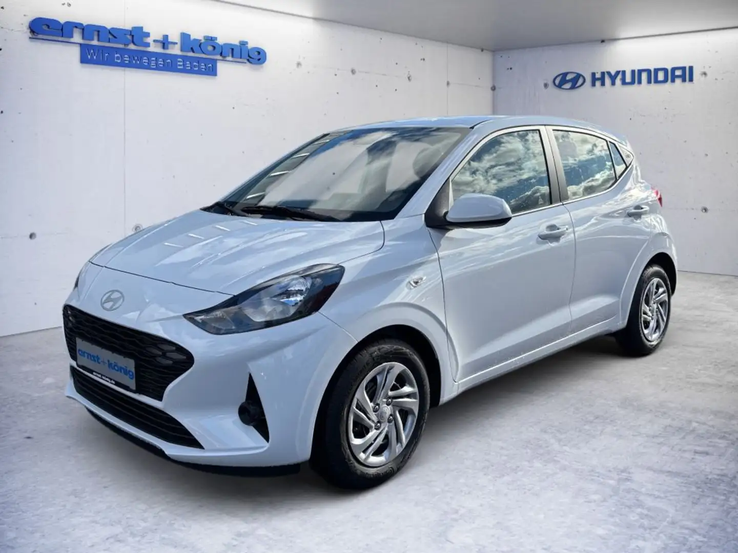 Hyundai i10 1.0 Select Weiß - 1