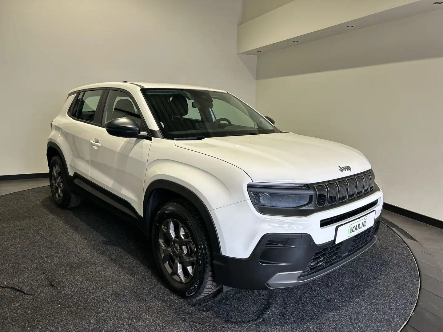 Jeep Avenger Longitude 54 kWh | Navigatie | Voorruit Verwarming Wit - 1