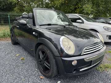 Mini Cabriolet 1.6i 16v One*