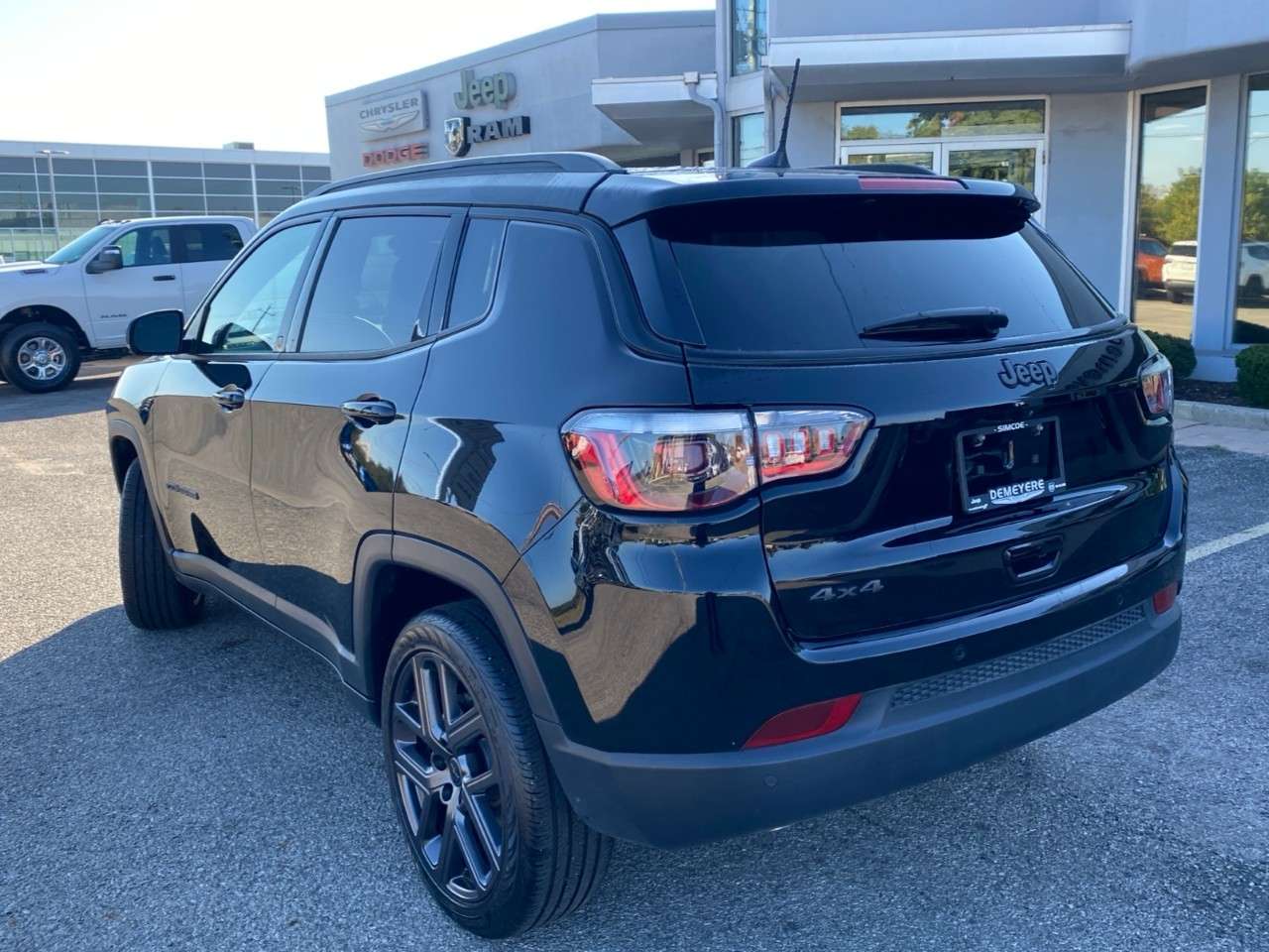 2026 Jeep Compass Limited 4x4 — photo 3