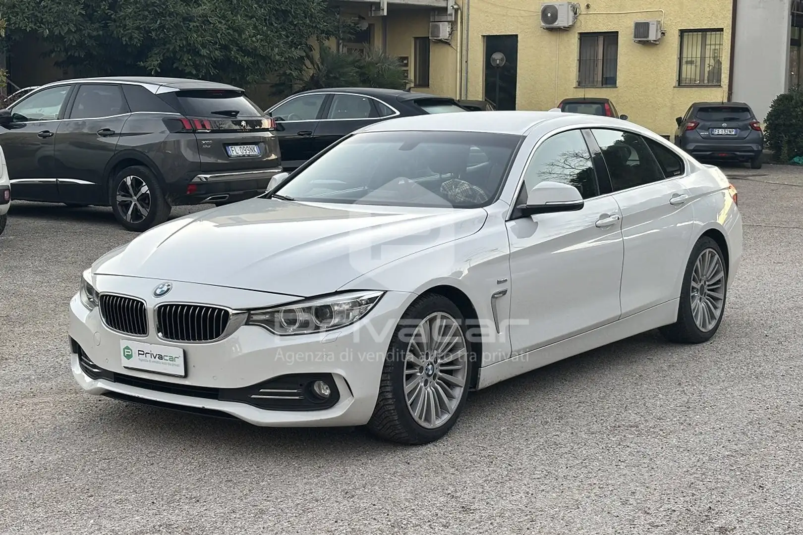 BMW 420 420d Gran Coupé Luxury Weiß - 1