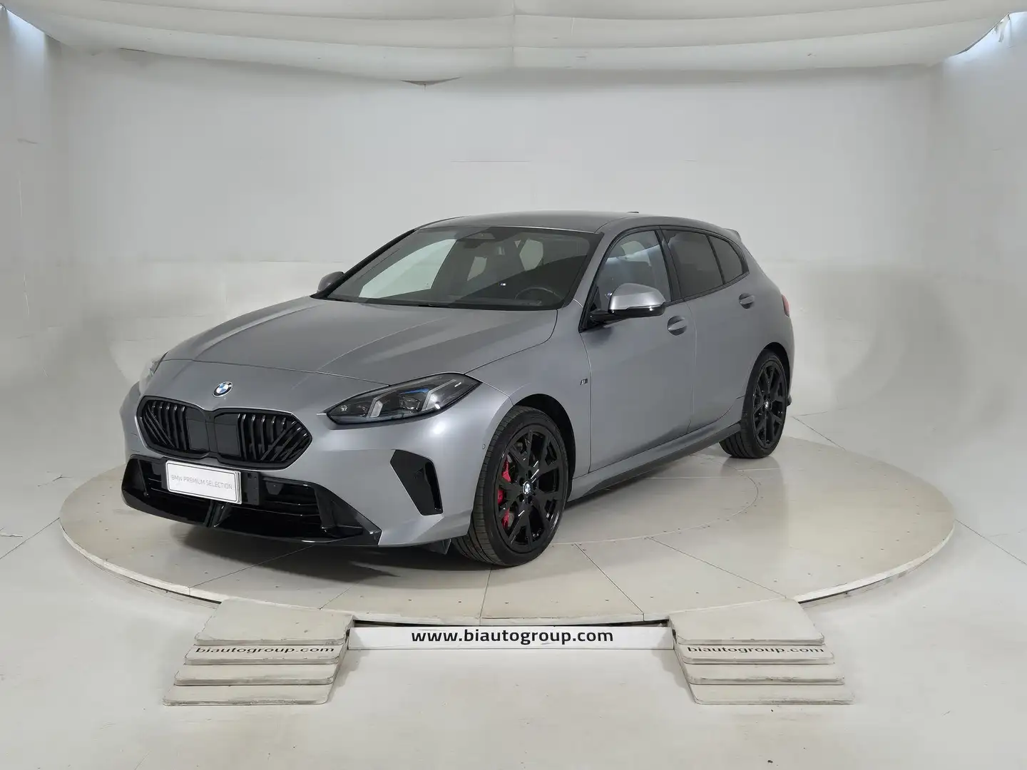 BMW 123 F70 123 xdrive 48V MSport Pro auto Grigio - 1