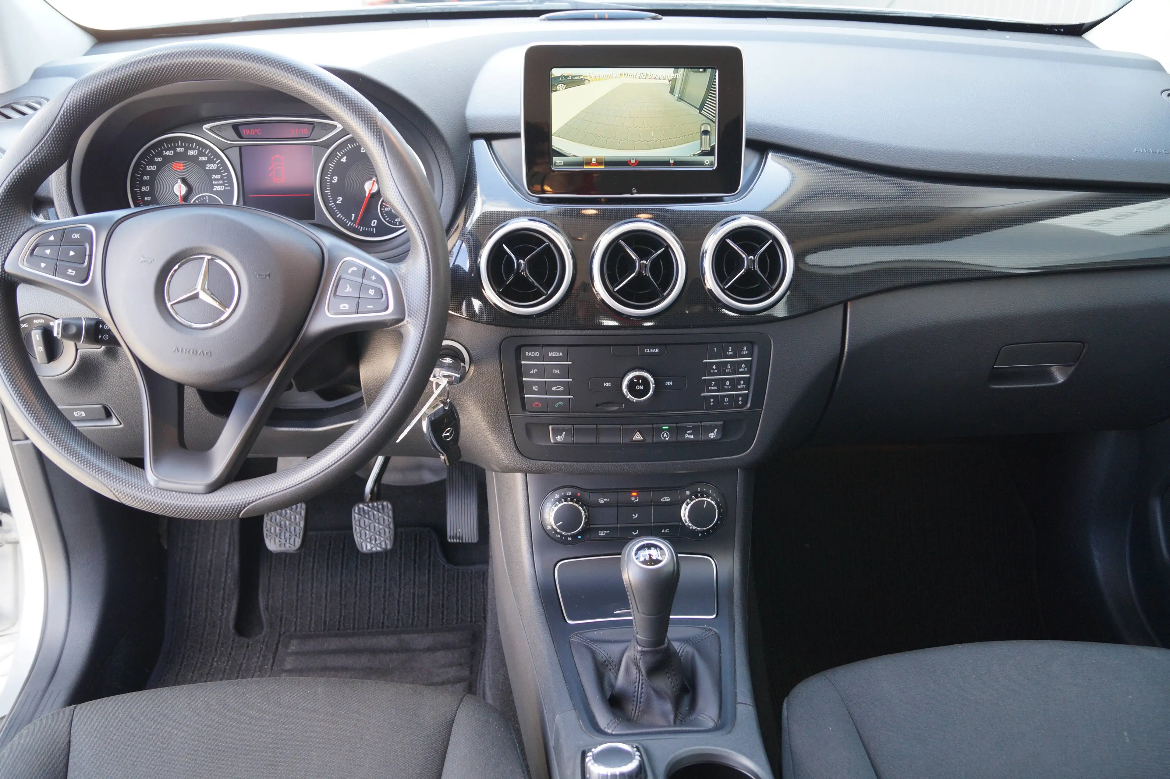 Mercedes-Benz B 200 B 200 (246.243) — photo 13