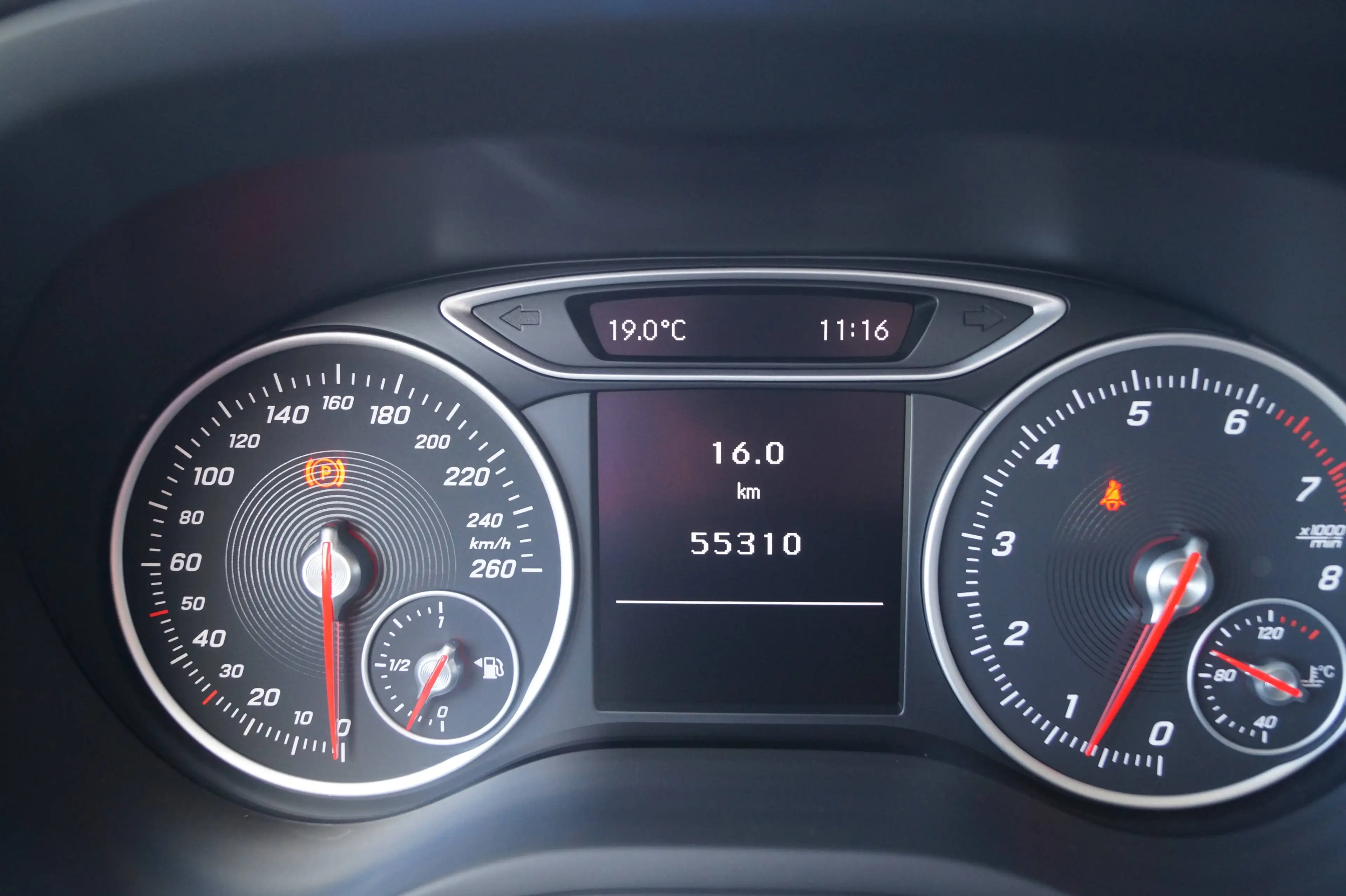 Mercedes-Benz B 200 B 200 (246.243) — photo 10
