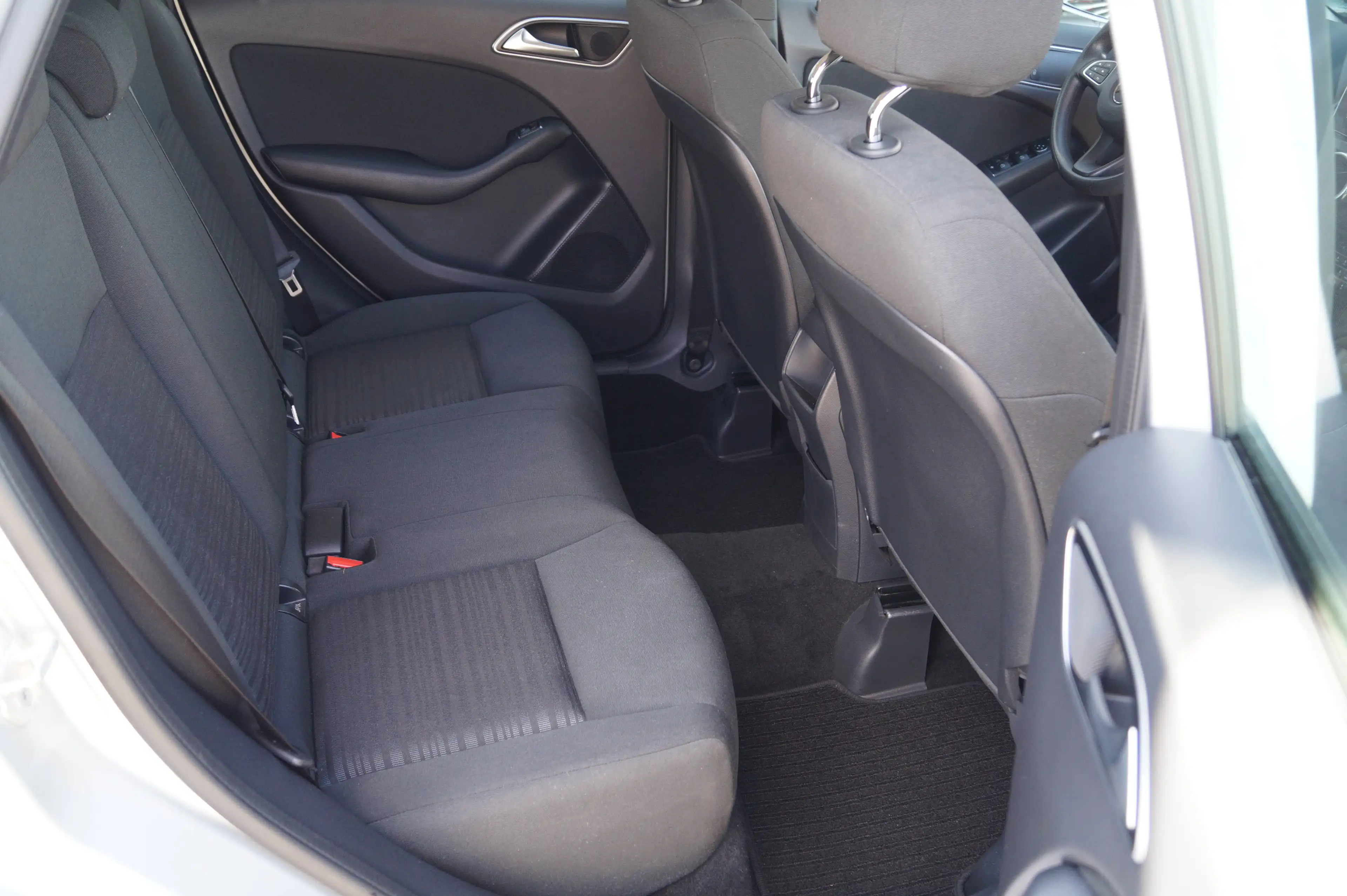 Mercedes-Benz B 200 B 200 (246.243) — photo 8