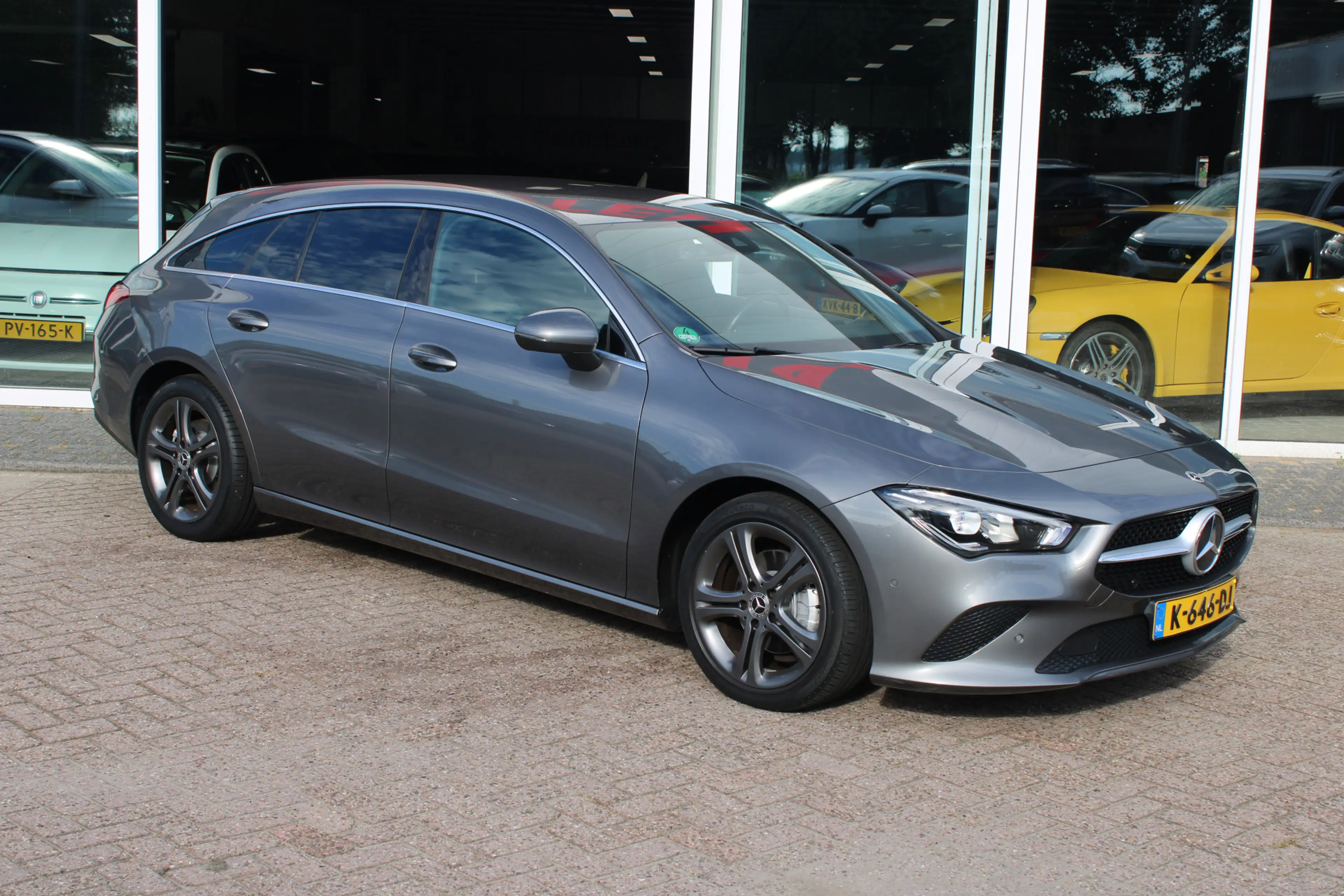 Mercedes-Benz CLA 180 Shooting Brake Business Solution — photo 2