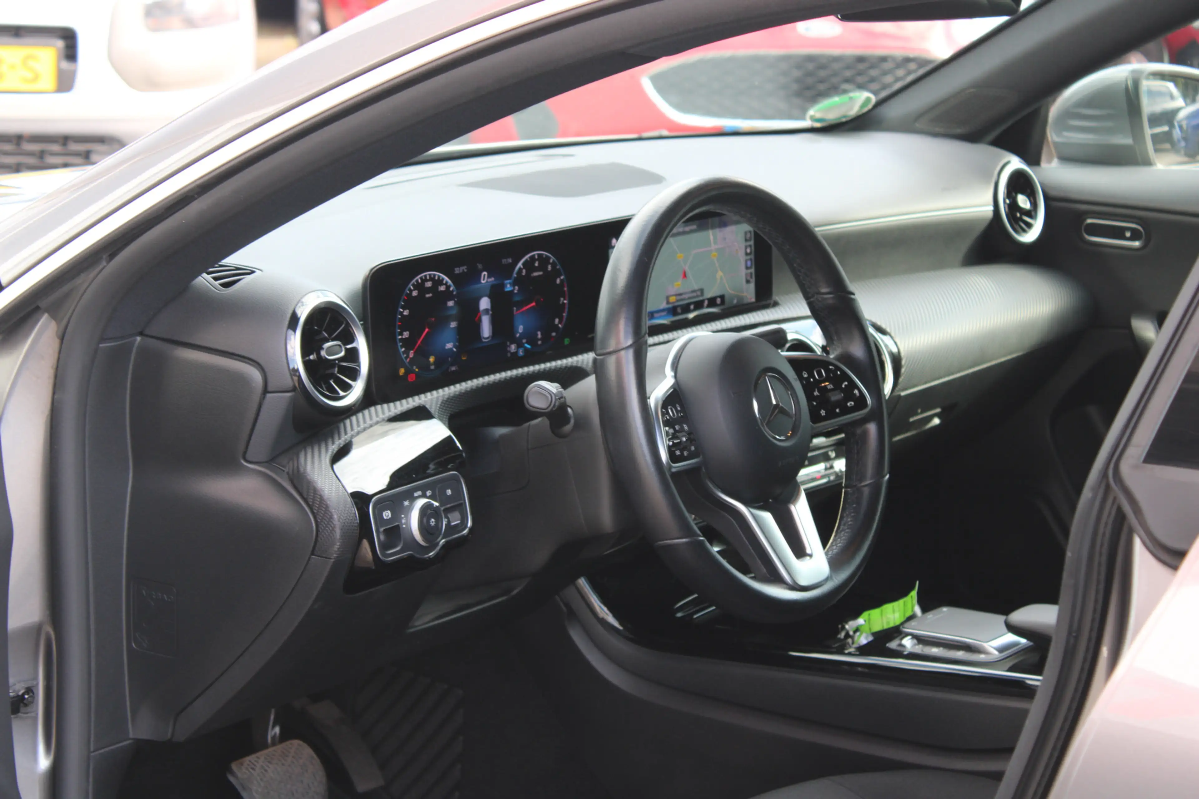 Mercedes-Benz CLA 180 Shooting Brake Business Solution — photo 4