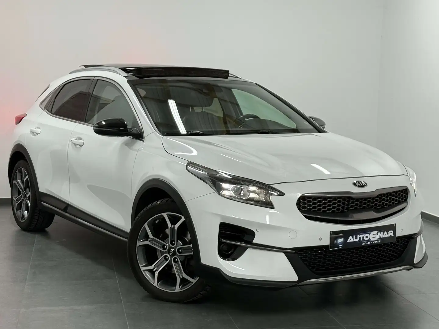 Kia XCeed 1.6 CRDi Eu6d-T - CarPlay - Camera - Navi Blanc - 1