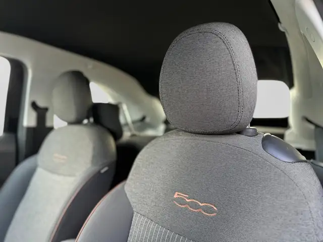 Fiat 500e view 9