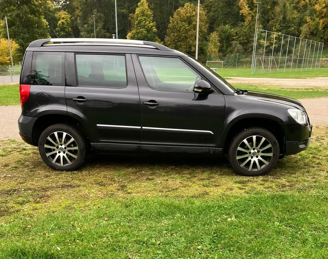 Skoda Yeti Yeti 1.4 TSI Elegance Schwarz - 1