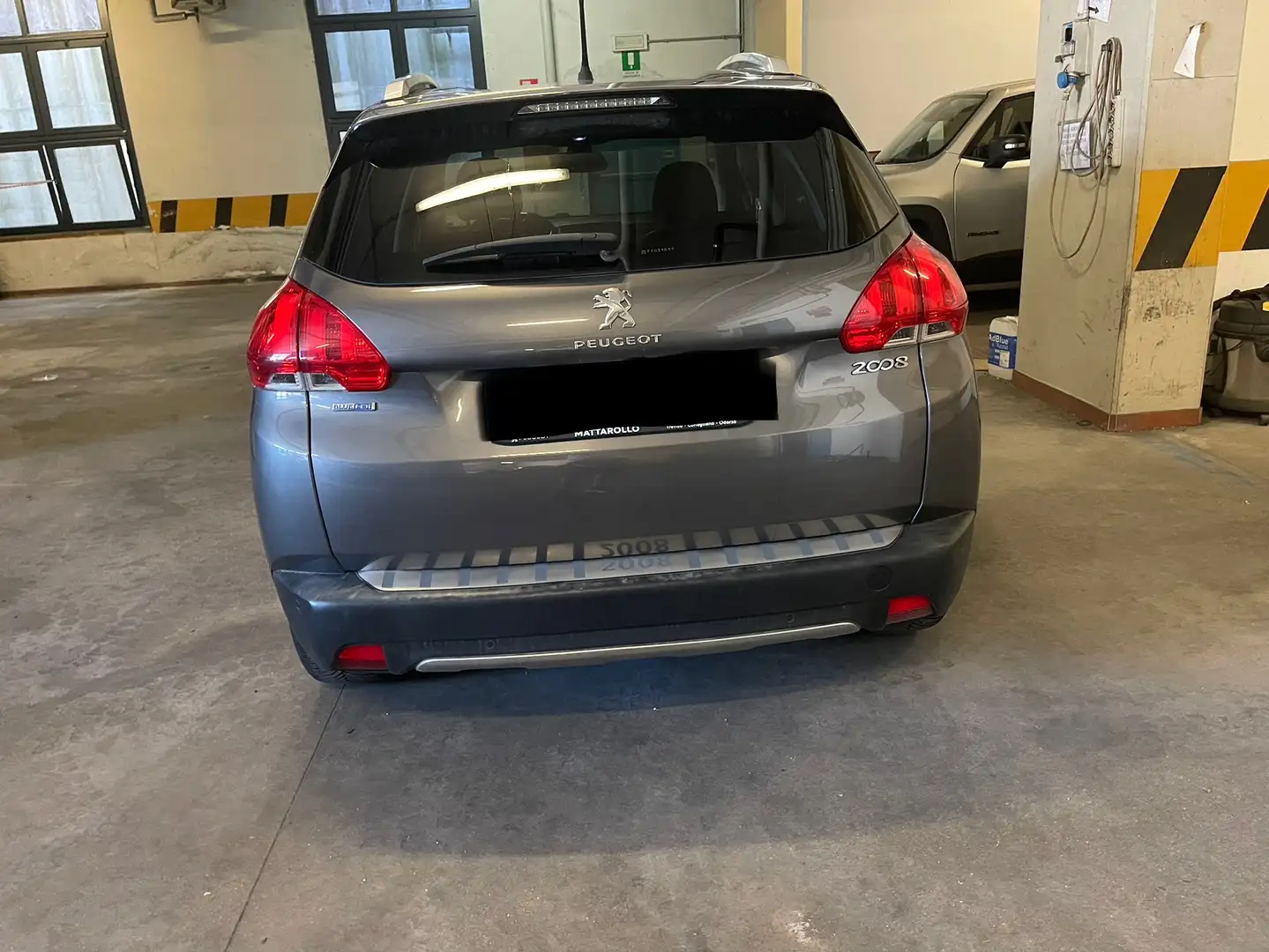 Peugeot 2008 1.6 bluehdi Allure s&s 120cv - 1