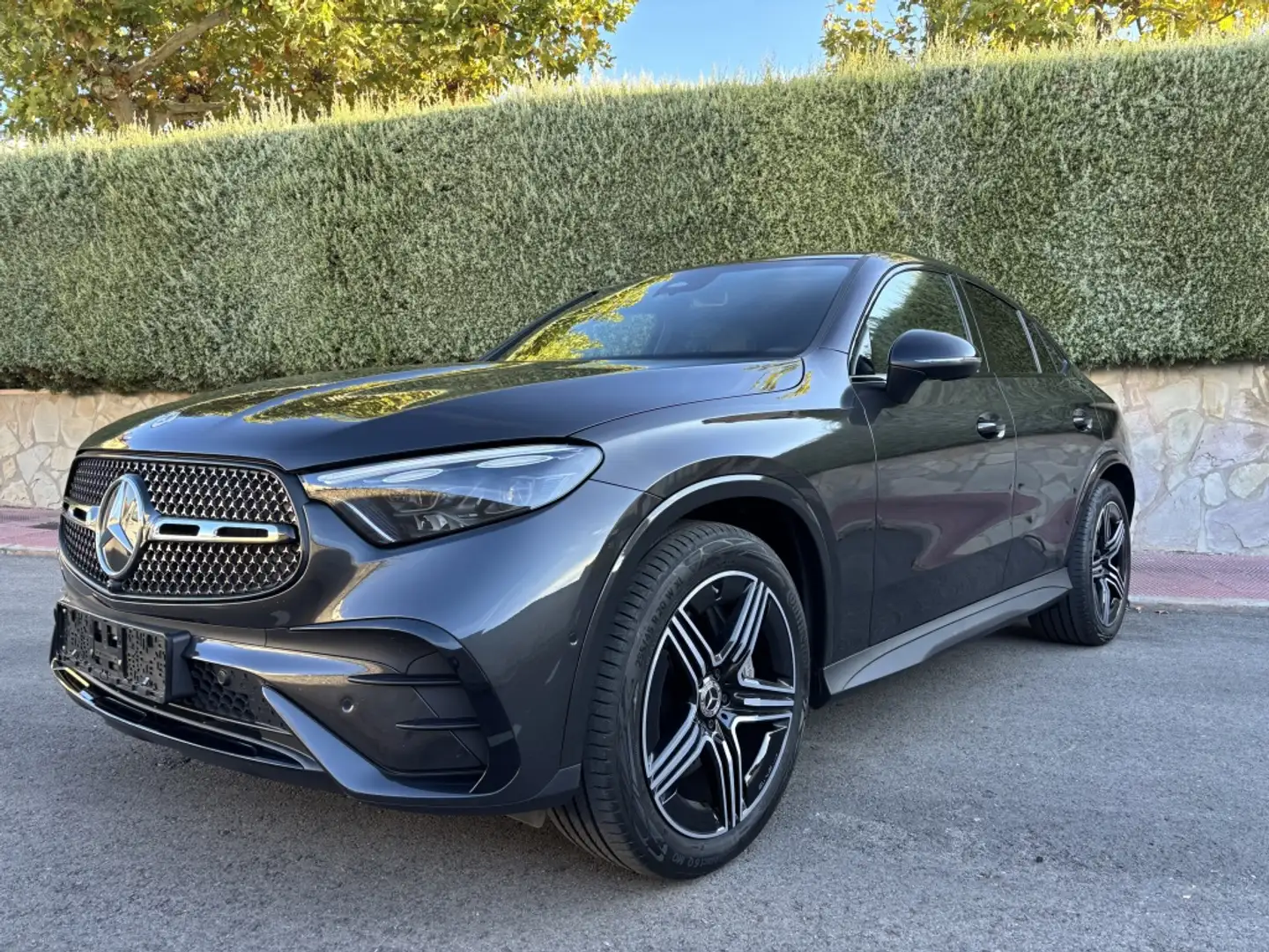 Mercedes-Benz GLC 220 Coupé 220d 4Matic 9G-Tronic Gris - 2