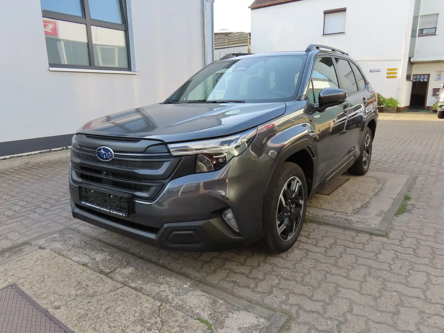 Subaru Forester 2,0i Exclusive AT 4 WD MY2025 Gris - 1