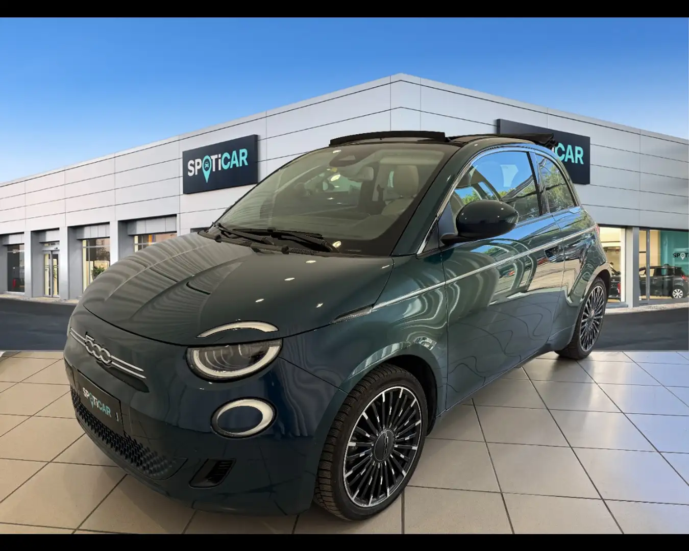 Fiat 500e Cabrio 42 kWh  La Prima Verde - 1