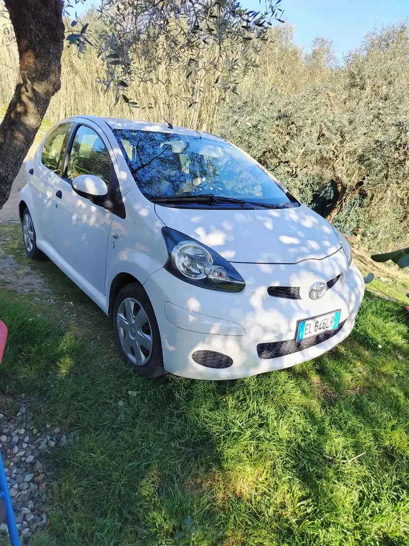 Toyota Aygo 5p 1.0 Deep Ocean Connect - 1