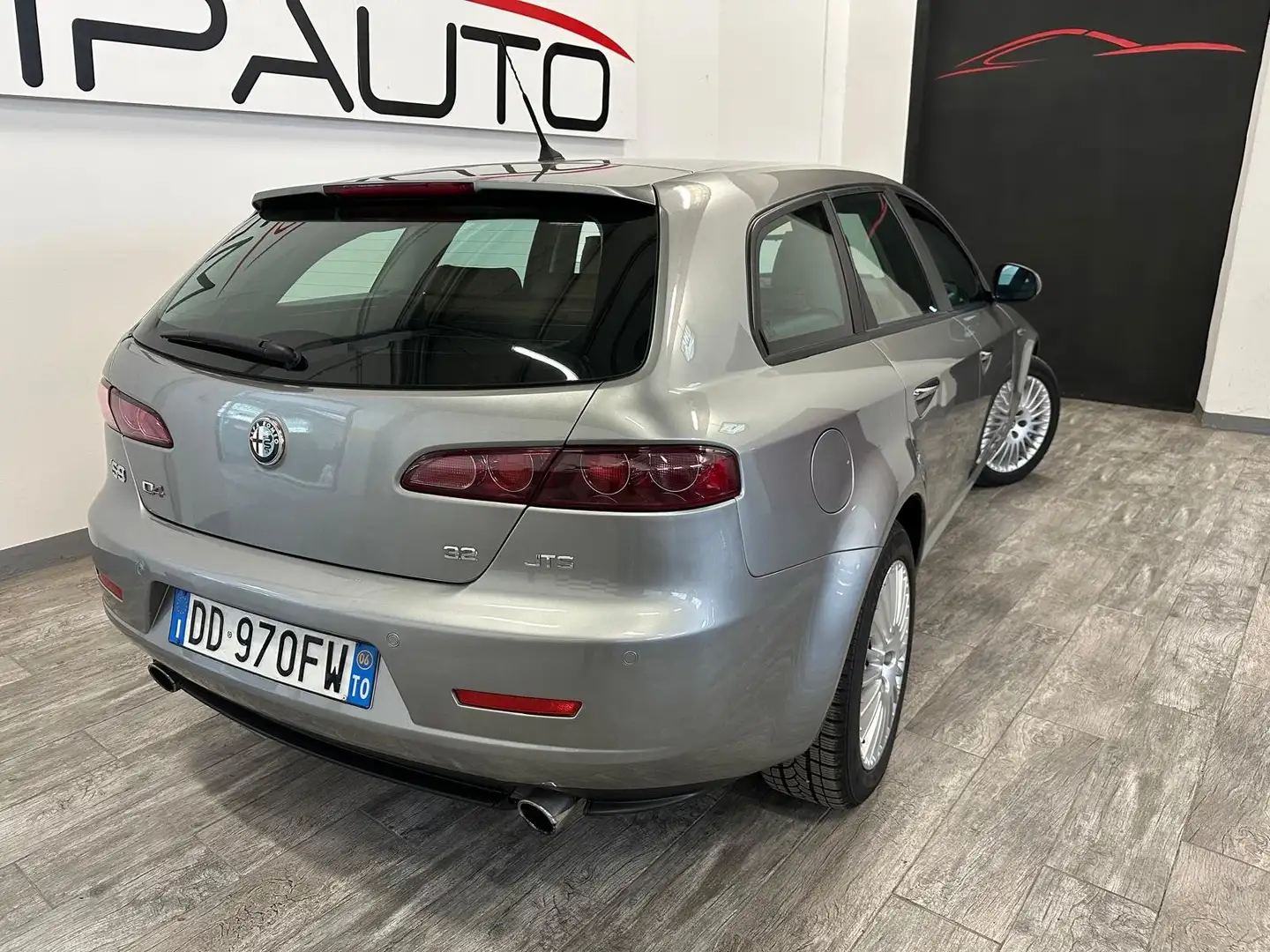 Alfa Romeo 159 159 Sportwagon SW 3.2 V6 Exclusive Q4 260cv Beige - 2