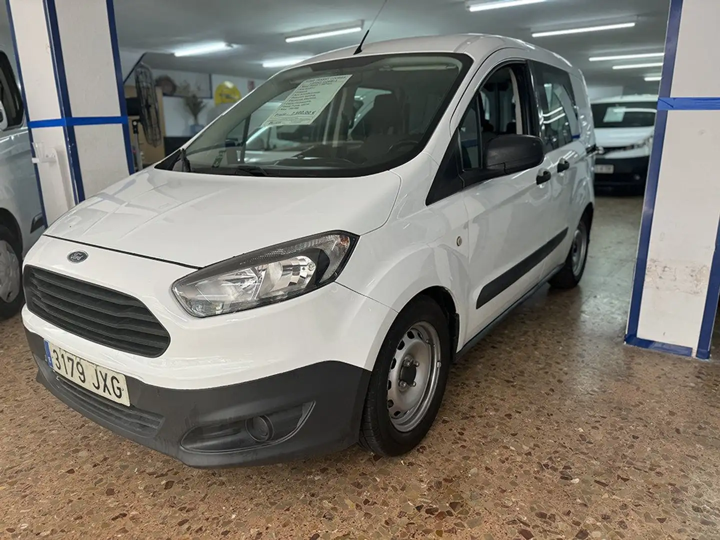 Ford Transit Courier Kombi 1.5 TDCi 56kW Trend Weiß - 2