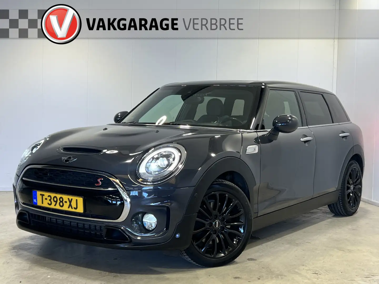 MINI Cooper S Clubman Mini 2.0 Chili Serious Business | Navigatie | LM V Grijs - 1