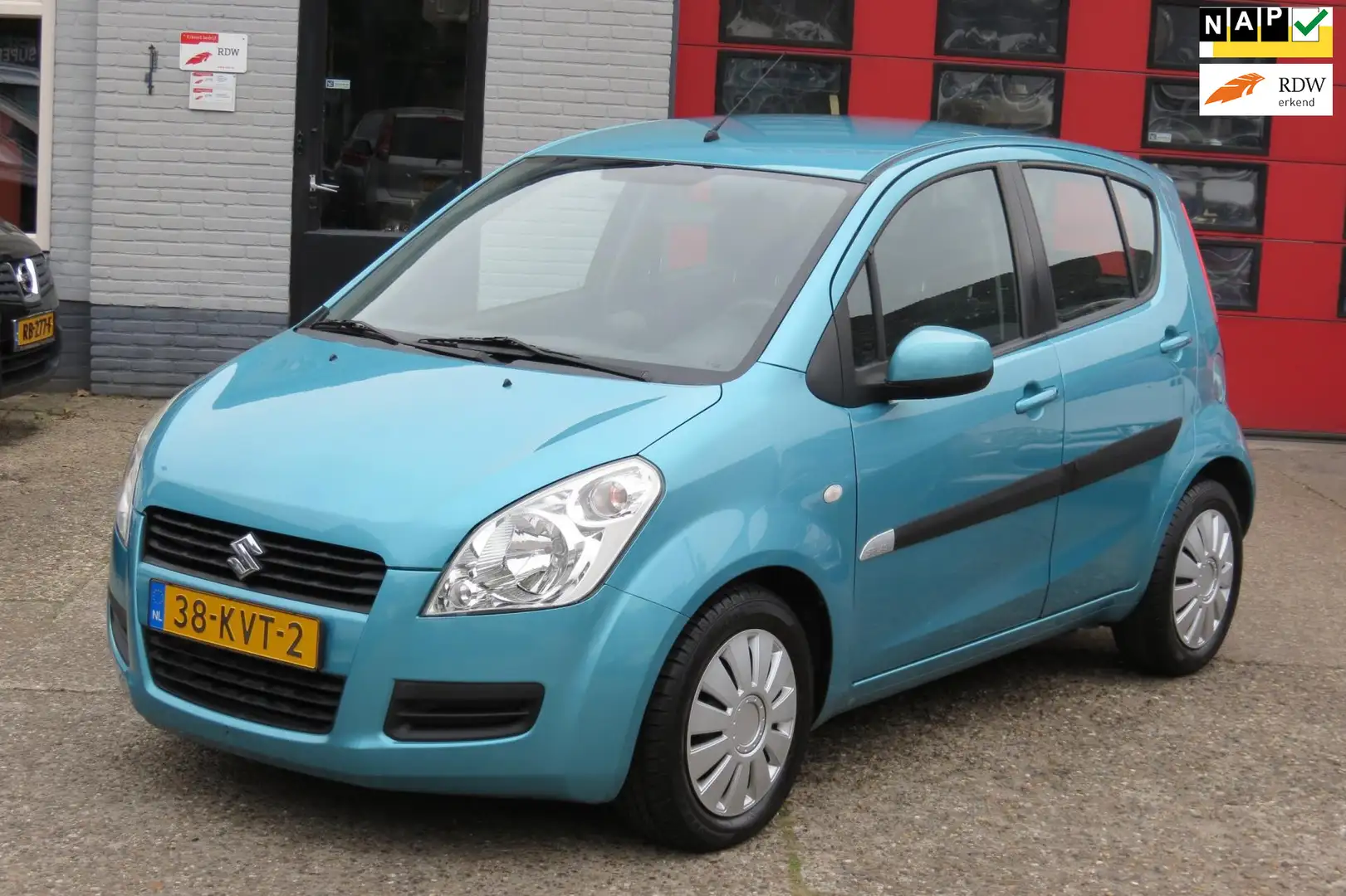 Suzuki Splash 1.0 Comfort , 94.000 km , NL Dealer auto Groen - 1