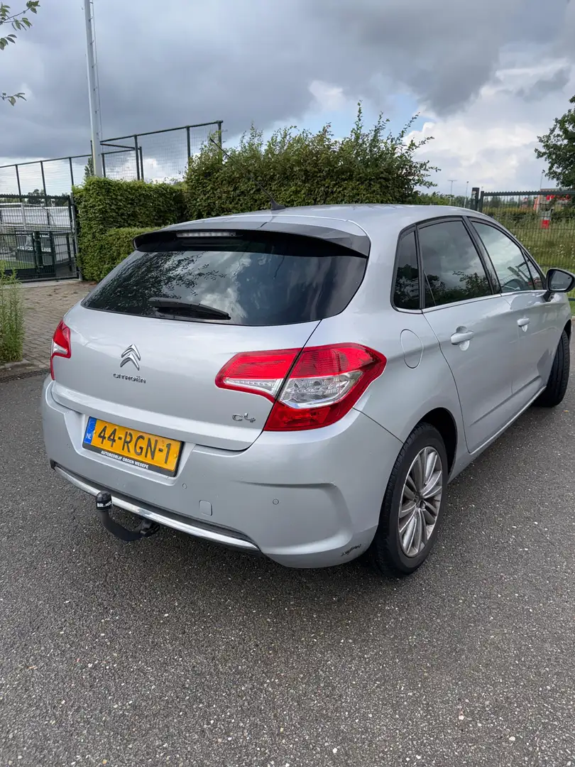 Citroen C4 1.4 VTi Ligne Bns Grijs - 2