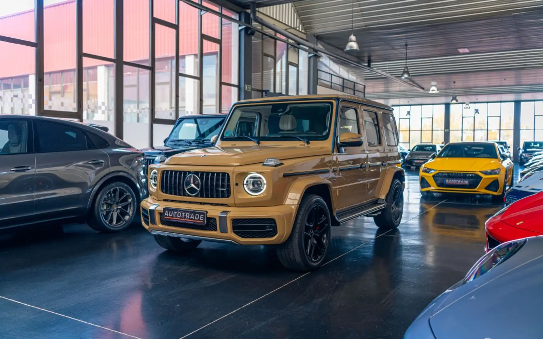 Mercedes-Benz G 63 AMG 4Matic 9G-Tronic Bej - 1