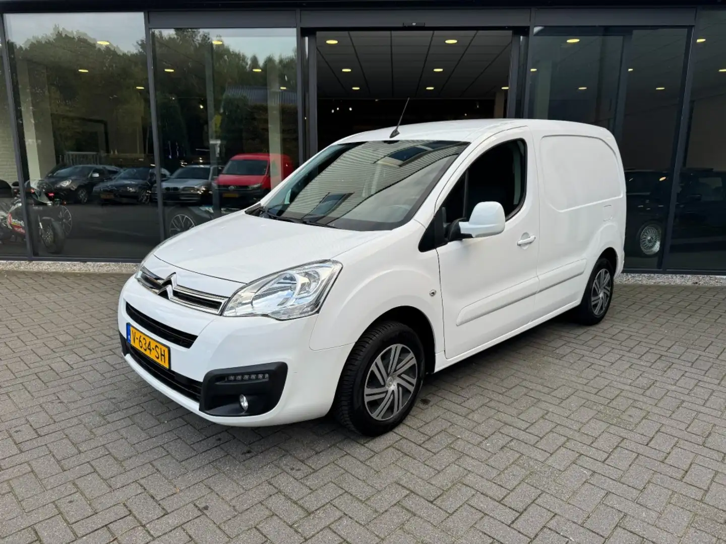Citroen Berlingo 1.6 BlueHDI , Navi,Airco,Cruise,Pdc , LET OP BTW V Wit - 1