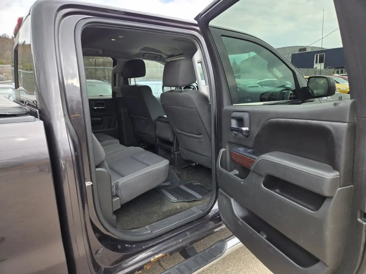 GMC Sierra 1500 снимка GMC Sierra 1500