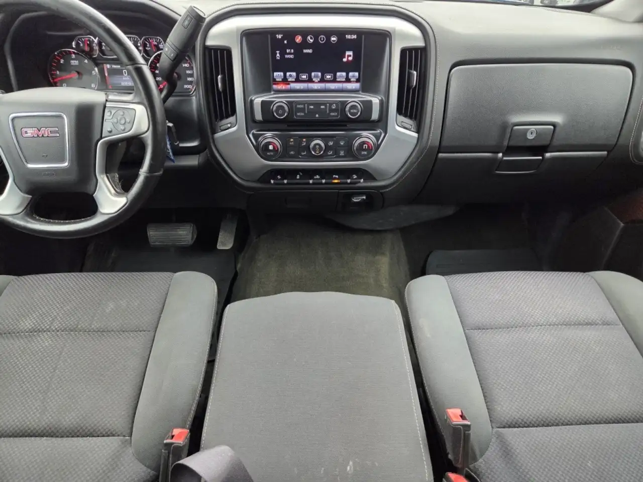 GMC Sierra 1500 снимка GMC Sierra 1500