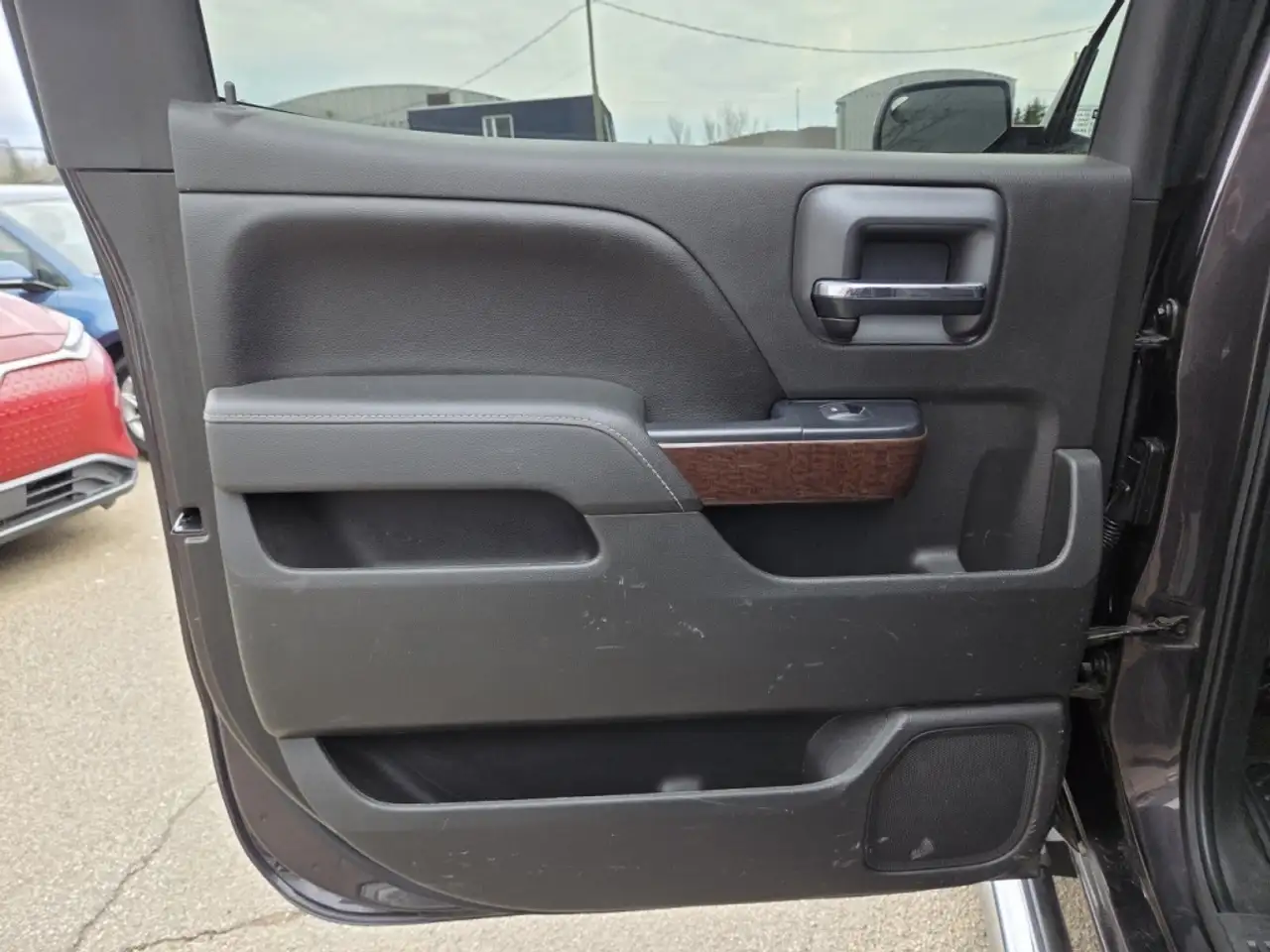 GMC Sierra 1500 снимка GMC Sierra 1500