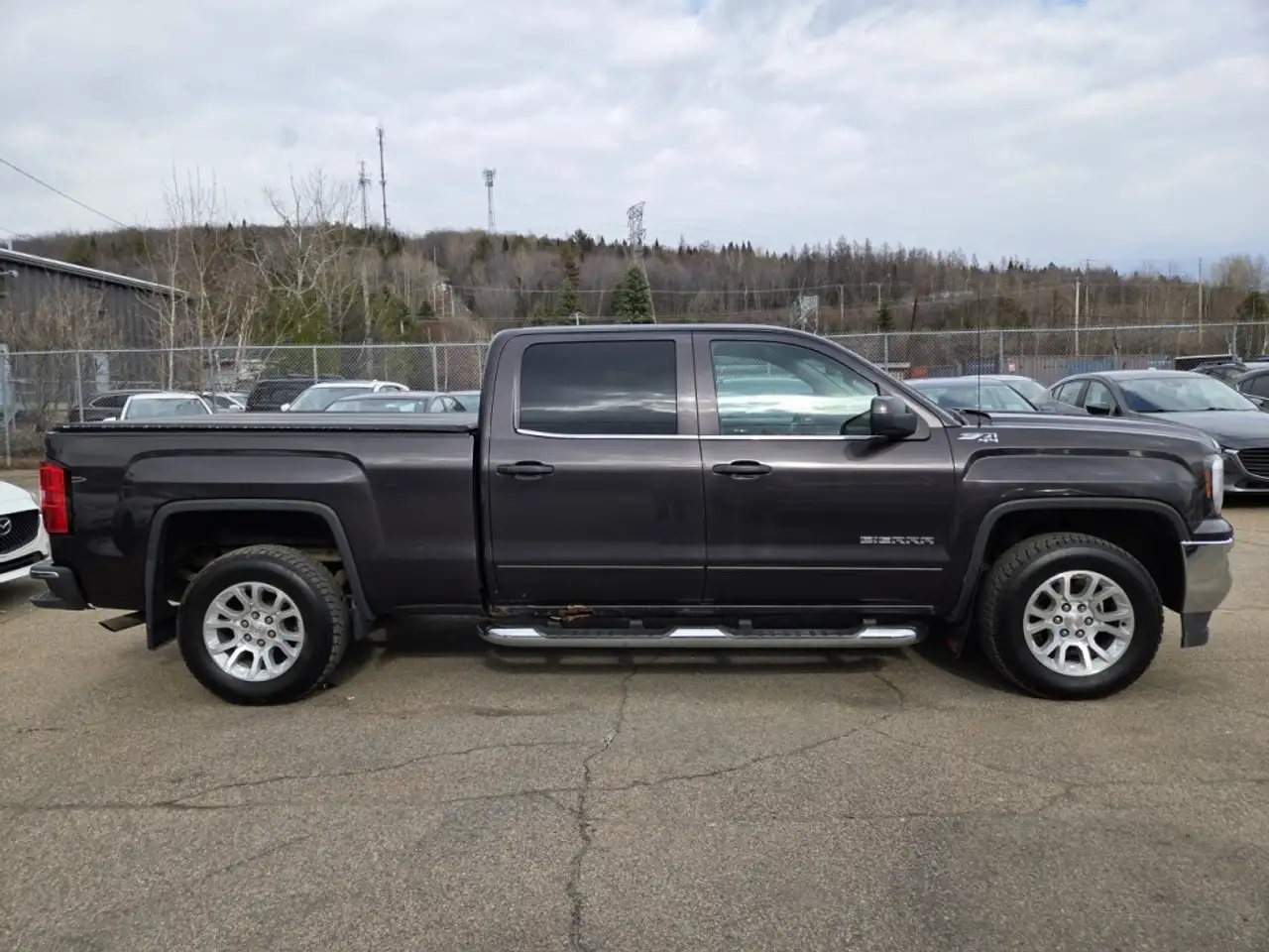 GMC Sierra 1500 снимка GMC Sierra 1500