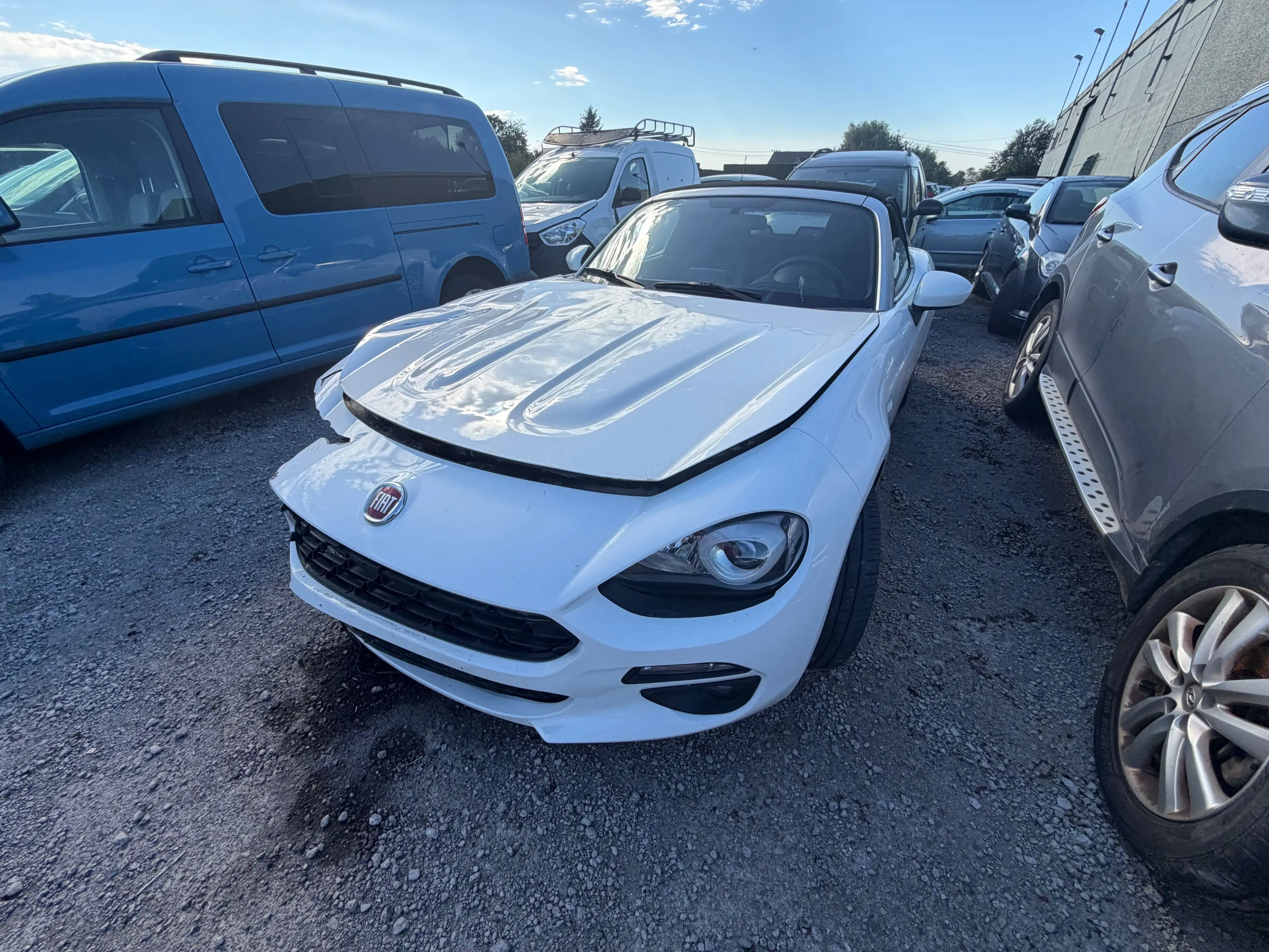 Fiat 124 Spider 124 Spider 1.4 MultiAir Lusso — photo 2