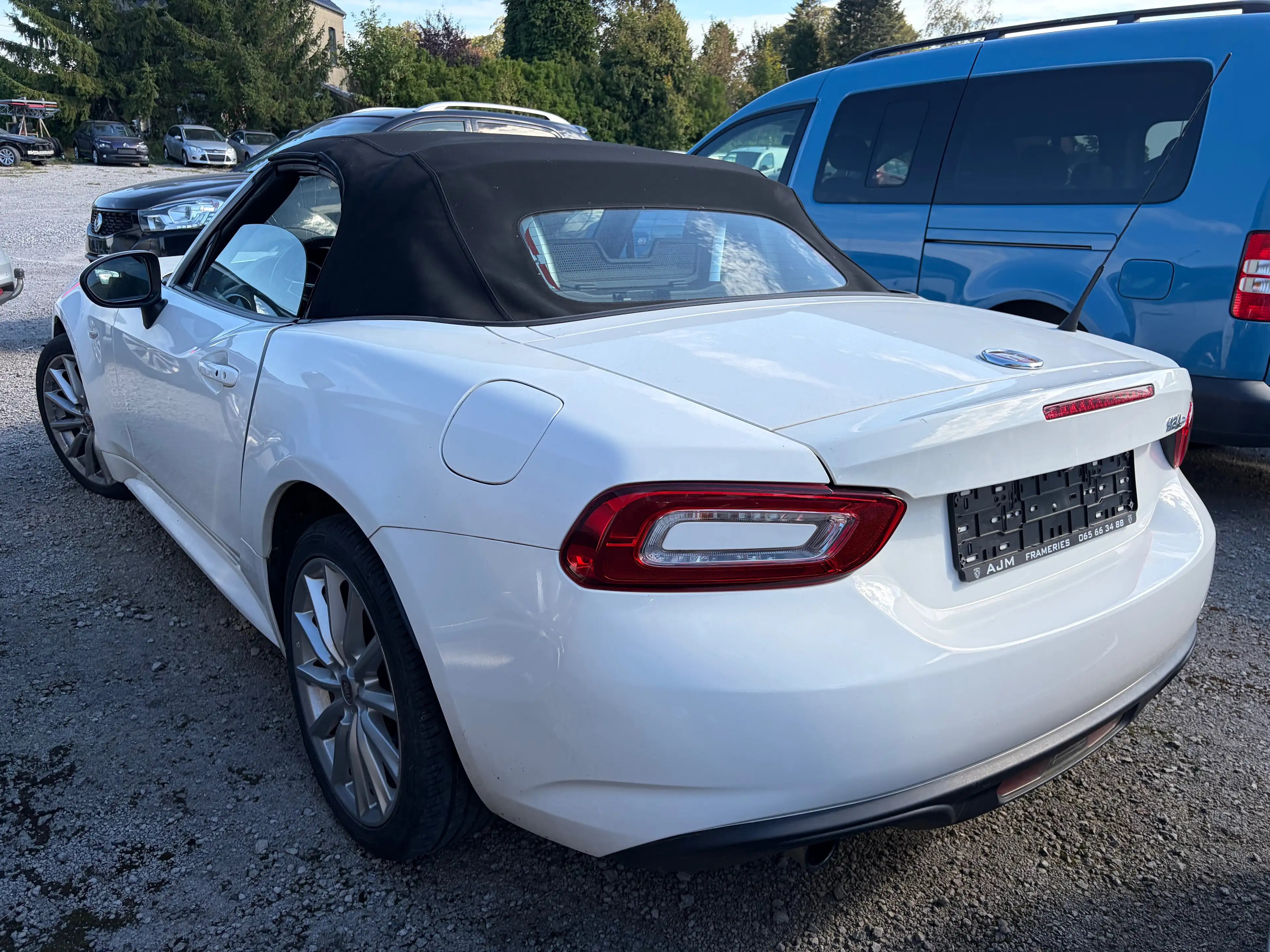 Fiat 124 Spider 124 Spider 1.4 MultiAir Lusso — photo 5