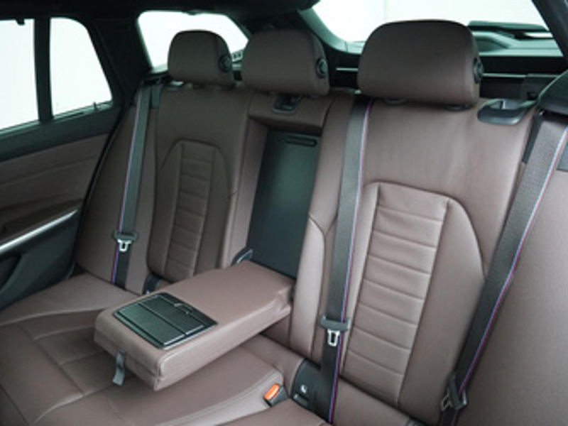 BMW 330 3 Serie Touring 330e xDrive M-Sportpakket / Trekha — photo 14