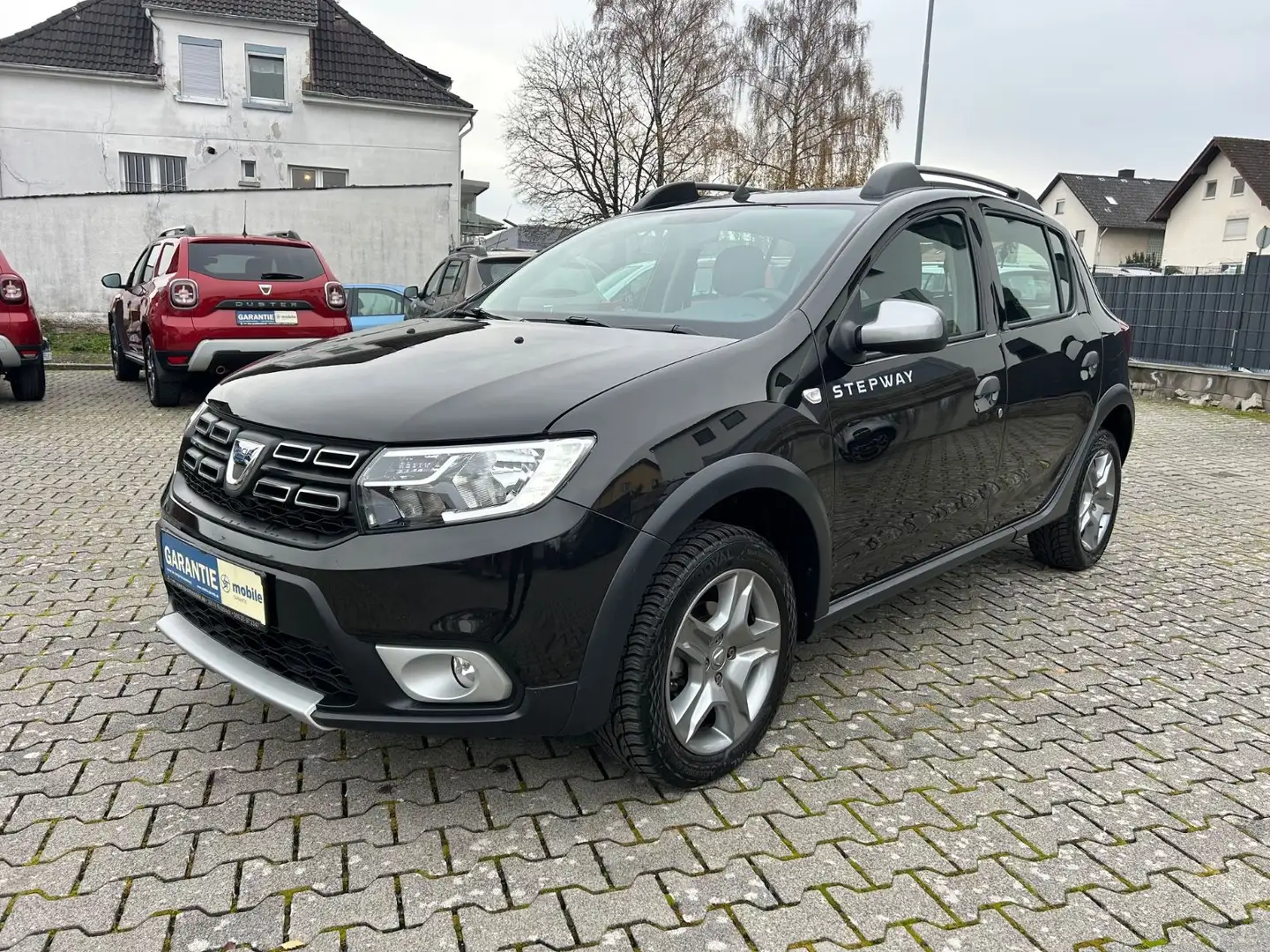 Dacia Sandero TCe 90 Stepway Prestige Schwarz - 1