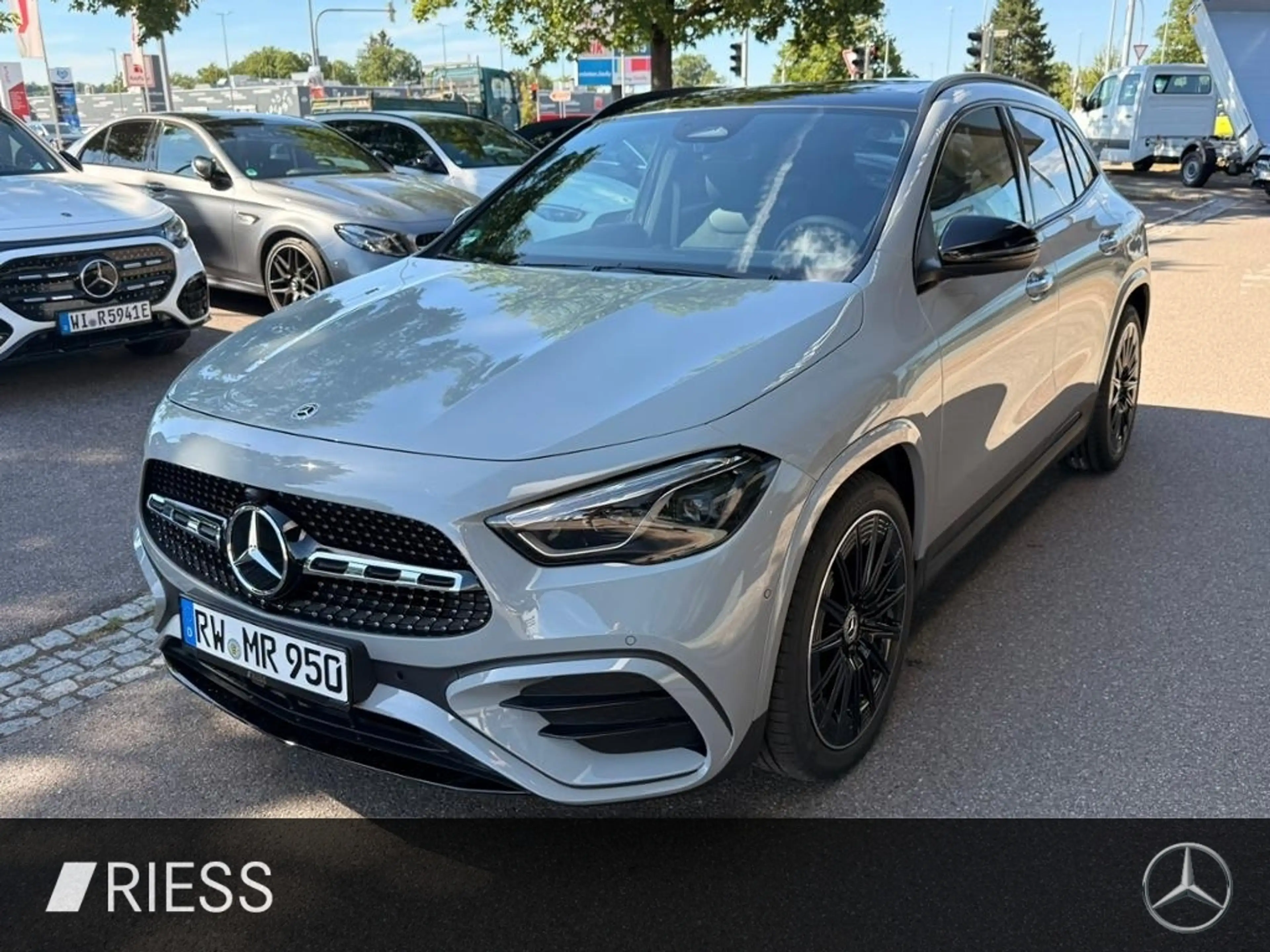 Mercedes-Benz GLA 200 d AHK AUT DynLicht Fernlichtass. Kam. LM — photo 8