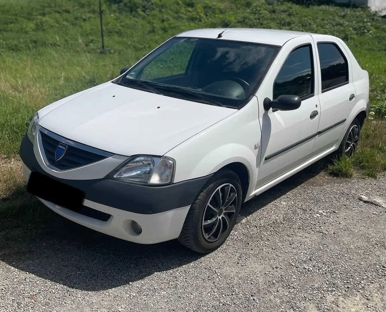 Dacia Logan 1.6 Laureate Weiß - 1