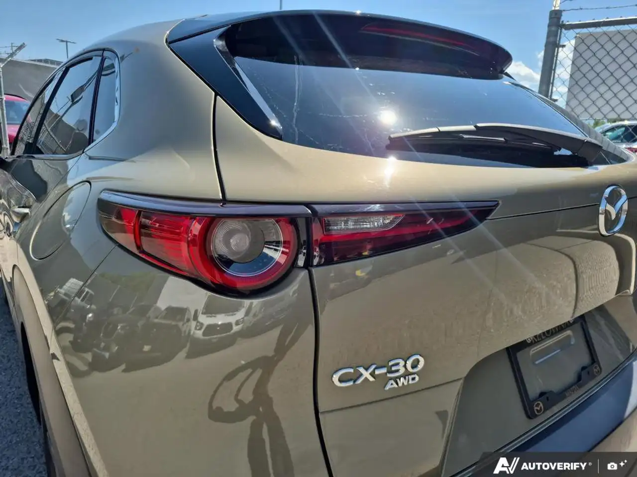 Mazda CX-30 photo Mazda CX-30