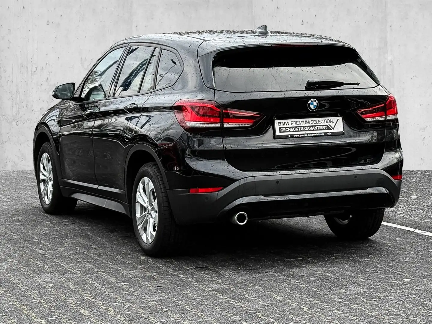 BMW X1 sDrive18i KAMERA+NAVI+LED+HIFI+LORDOSE Noir - 2
