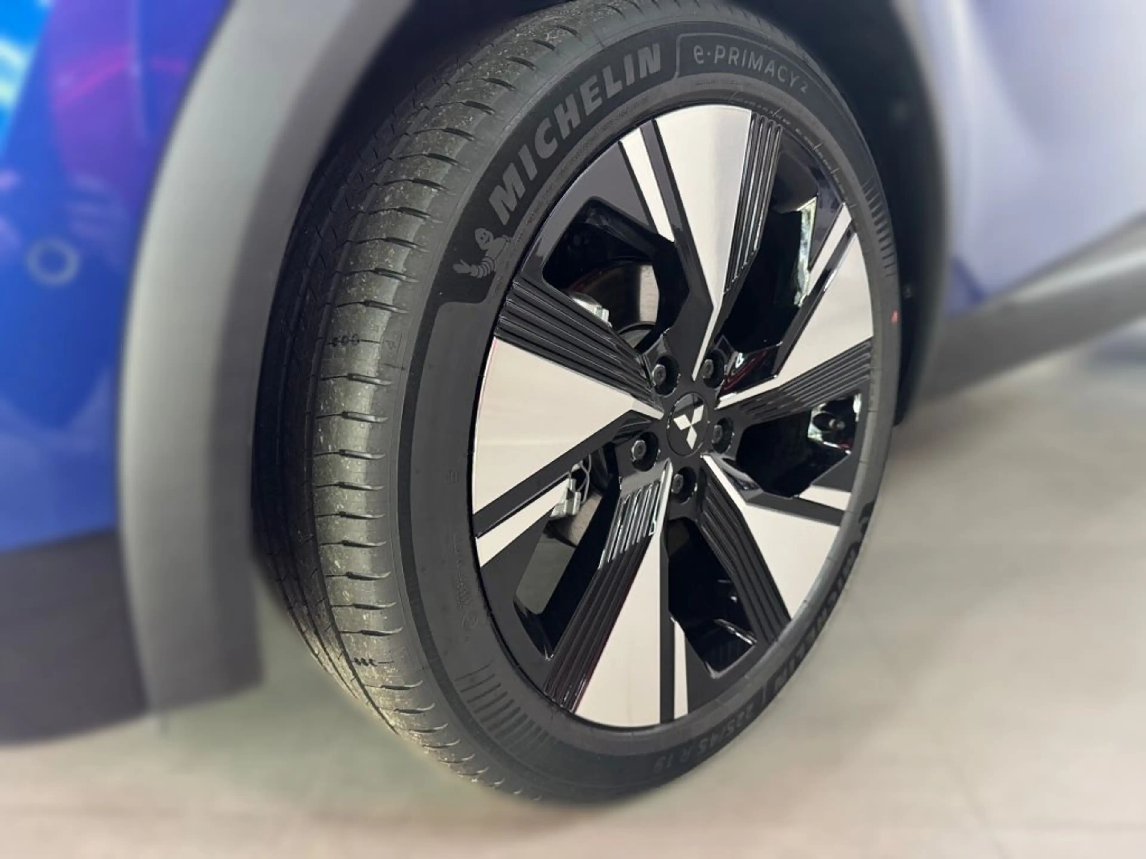Mitsubishi Grandis 1.3 Turbo Mildhybrid DCT INTRO EDITION — photo 5