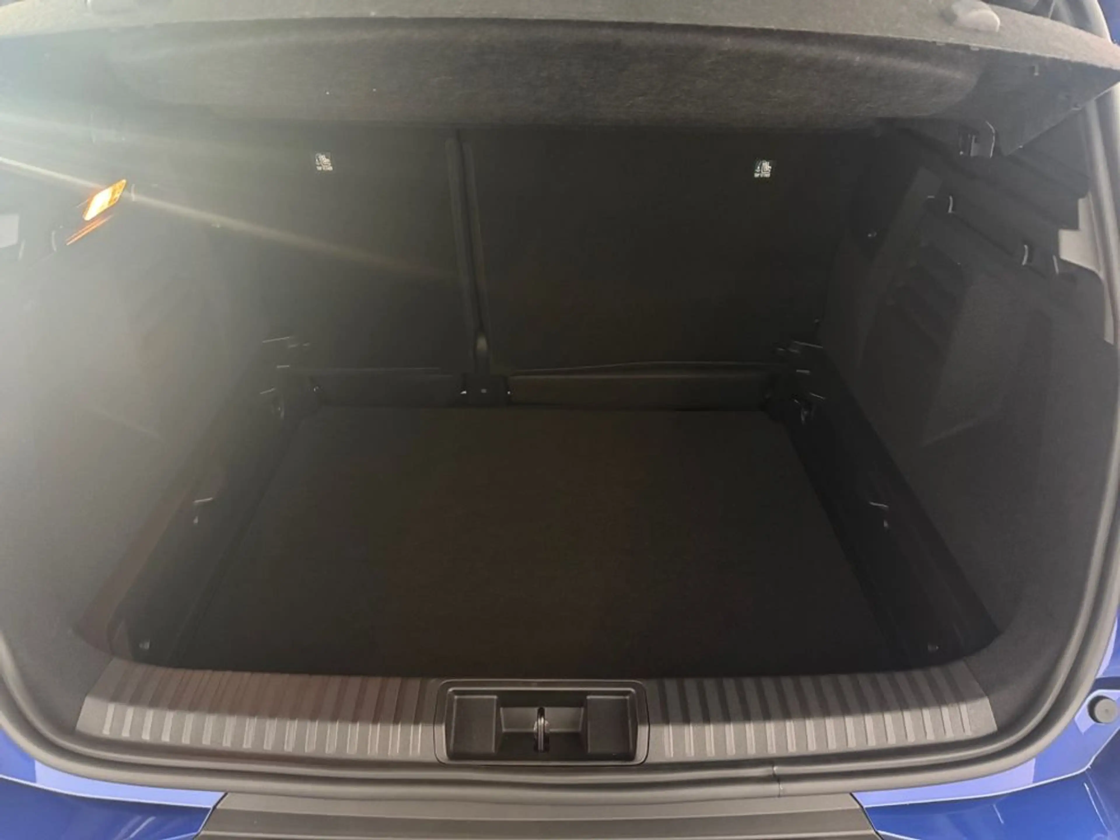 Mitsubishi Grandis 1.3 Turbo Mildhybrid DCT INTRO EDITION — photo 11